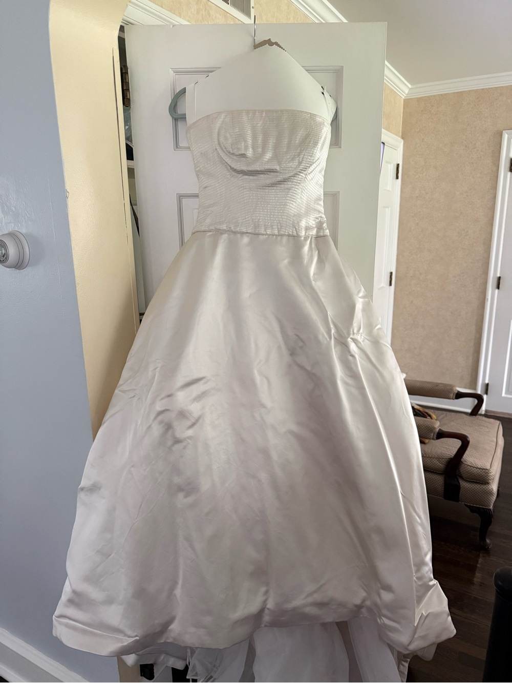 Vintage Peter Langner Wedding Dress + Veil 🤍 - Picture 3 of 14